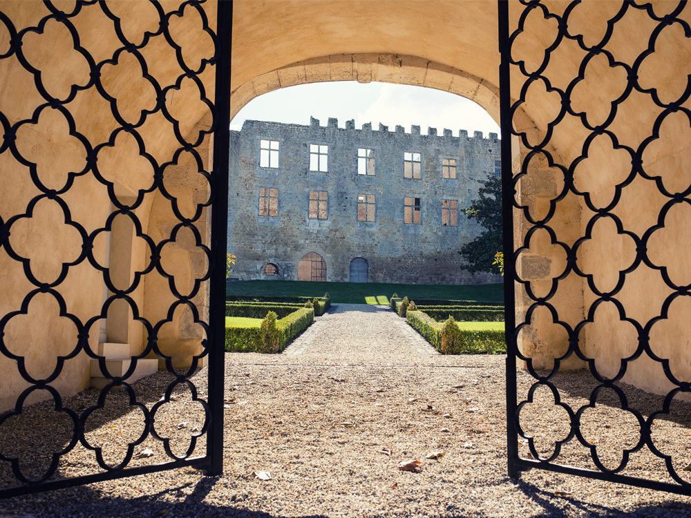 Château de Fargues estate and Sauternes vineyard